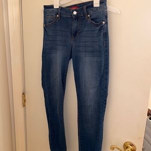 Guess Jeans